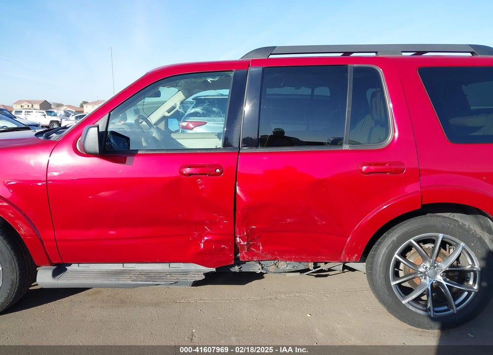 2009 FORD EXPLORER XLT VIN: 1FMEU73E09UA12404