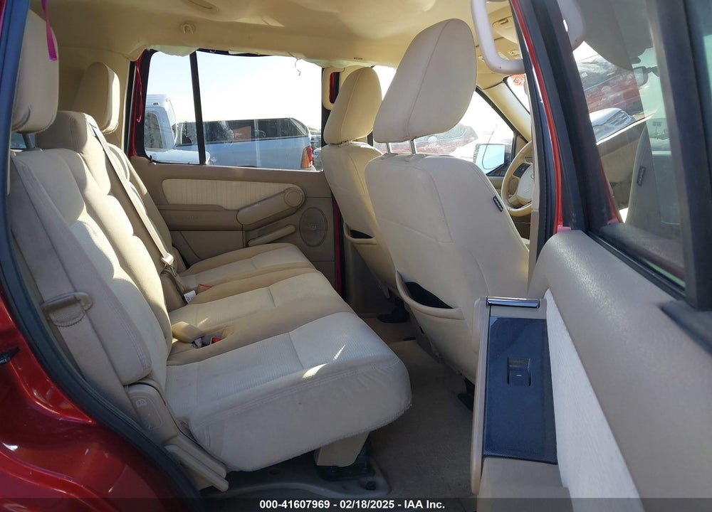 2009 FORD EXPLORER XLT VIN: 1FMEU73E09UA12404
