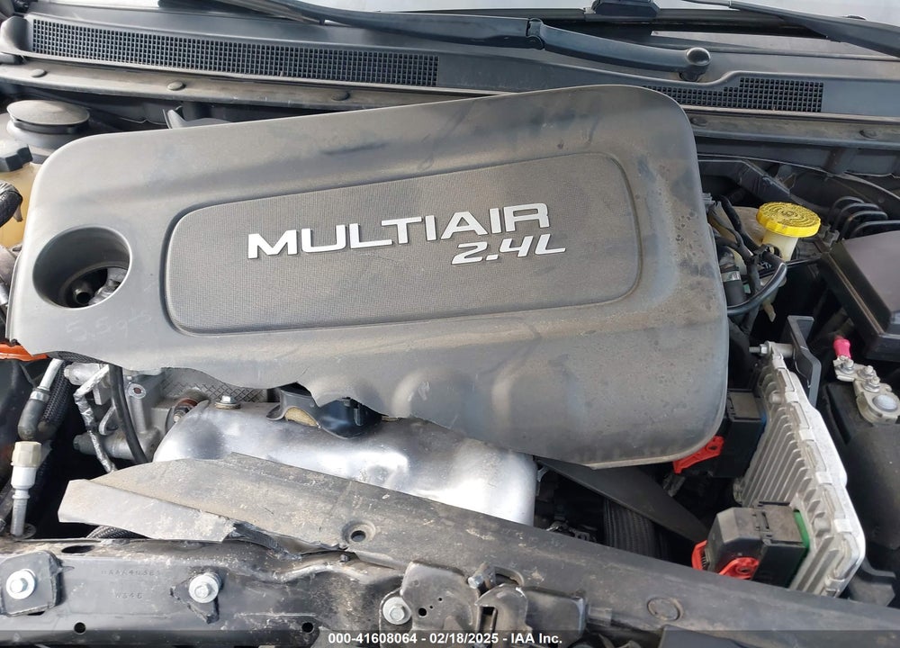 2016 CHRYSLER 200 VIN: 1C3CCCAB0GN165702