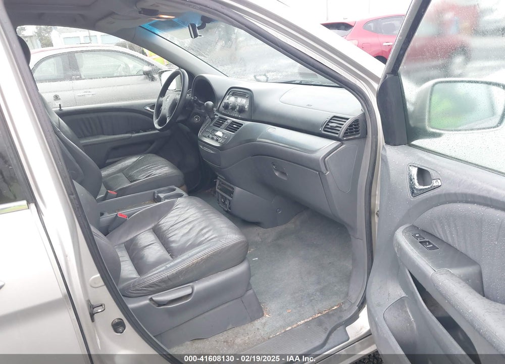 2005 HONDA ODYSSEY EX-L VIN: 5FNRL38785B052549