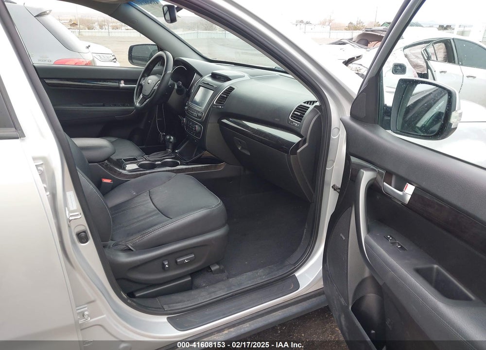 2014 KIA SORENTO EX V6 VIN: 5XYKUDA74EG462644