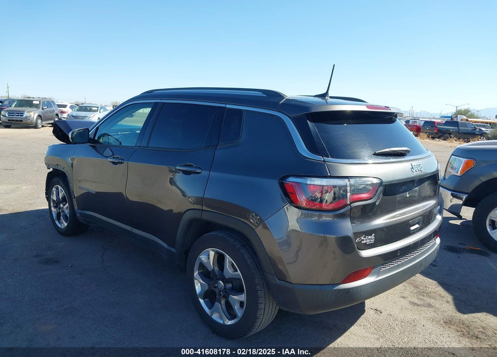 2018 JEEP COMPASS VIN: 3C4NJCCB2JT406805