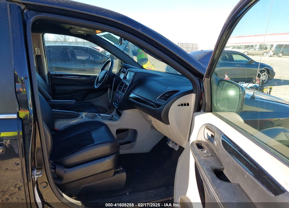 2019 DODGE GRAND CARAVAN SXT VIN: 2C4RDGCG2KR618443
