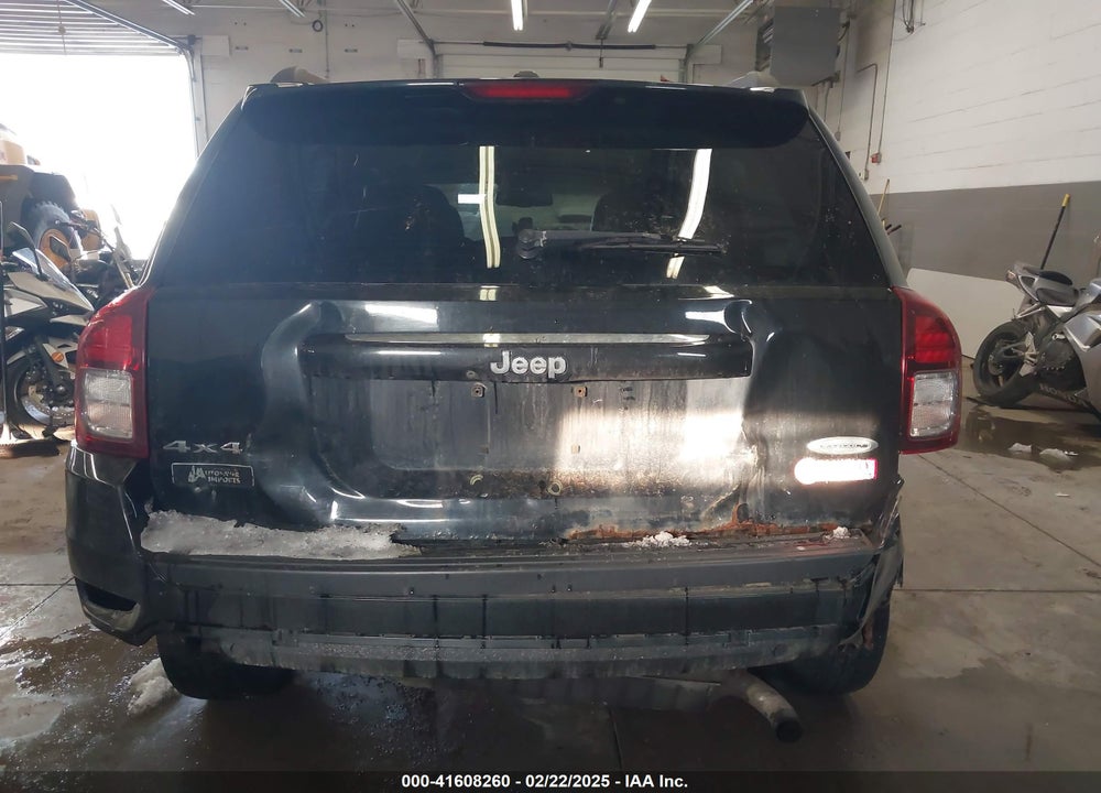 2016 JEEP COMPASS VIN: 1C4NJDEB5GD784912