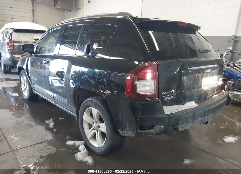 2016 JEEP COMPASS VIN: 1C4NJDEB5GD784912