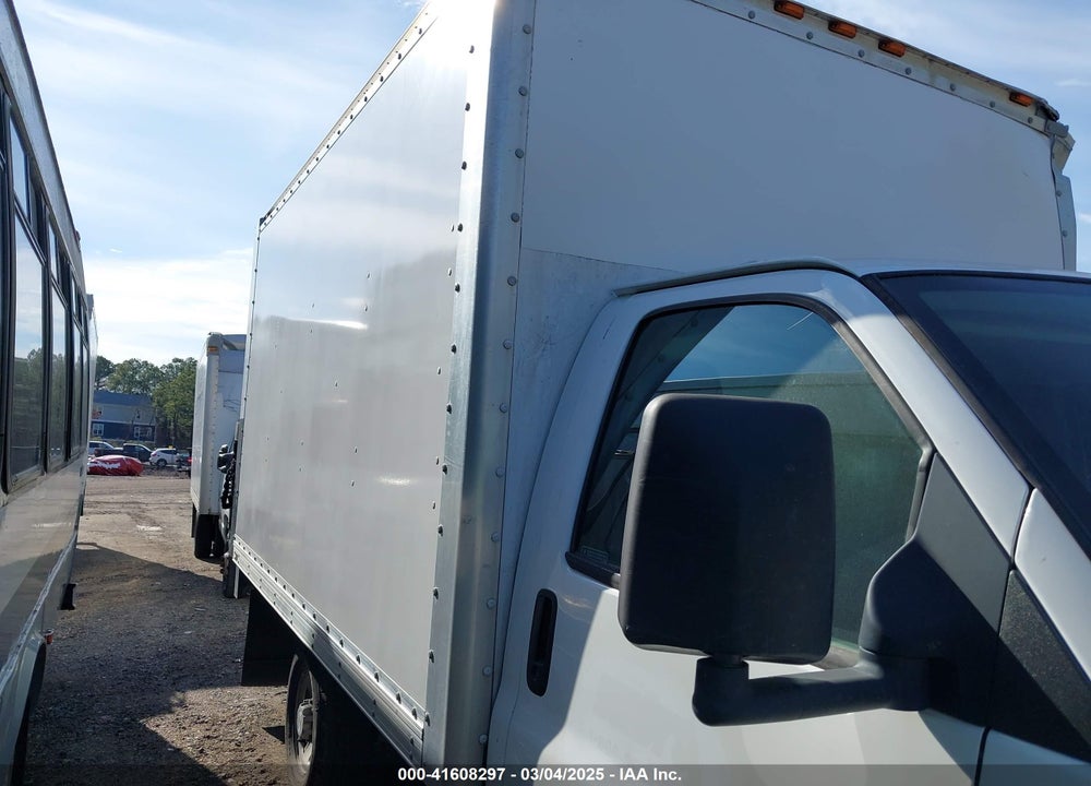 2017 CHEVROLET EXPRESS CUTAWAY WORK VAN VIN: 1HA0GRFG6HN001880