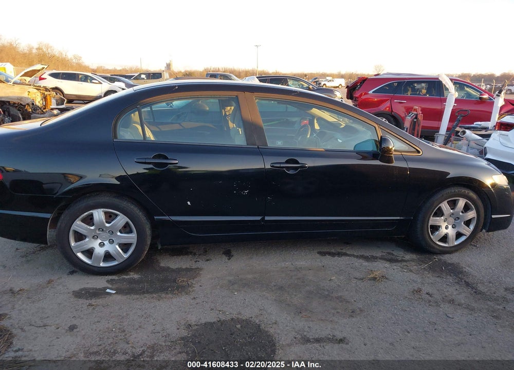 2010 HONDA CIVIC VIN: 19XFA1F5XAE069576