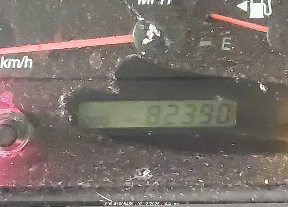 2002 TOYOTA CAMRY LE VIN: 4T1BE32K32U024942
