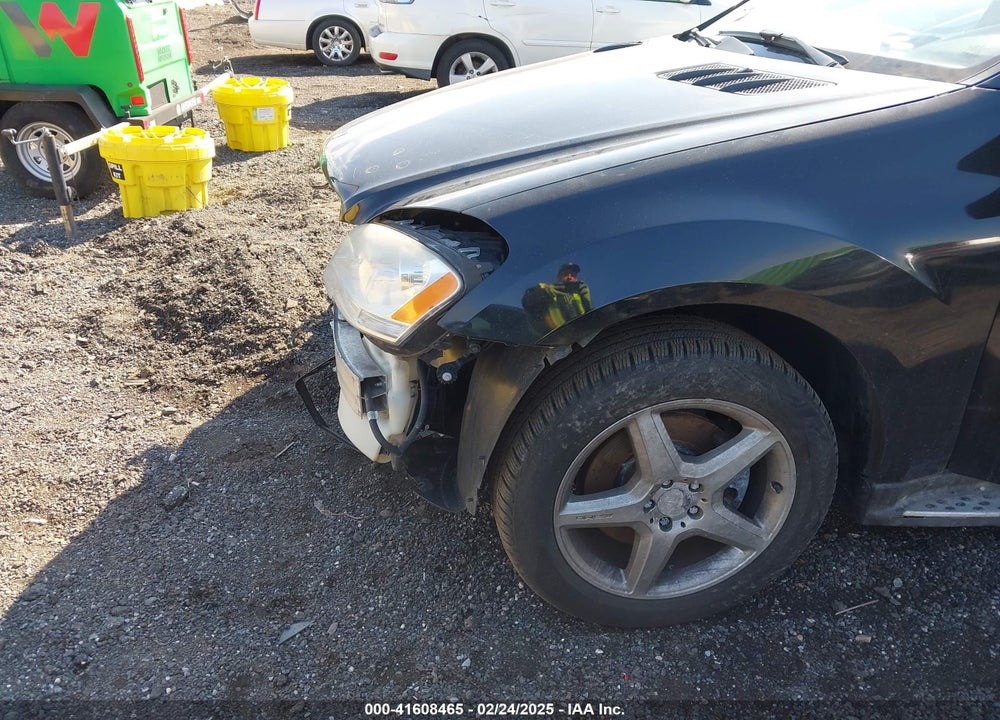 2011 MERCEDES-BENZ ML 550 VIN: 4JGBB7CB1BA636105