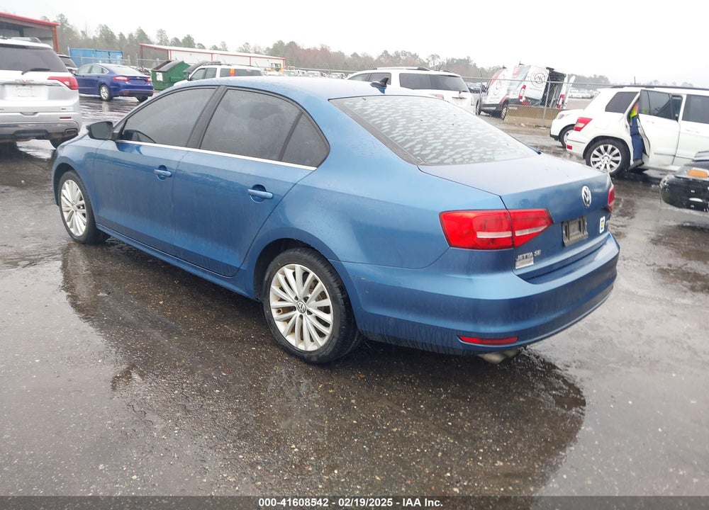 2015 VOLKSWAGEN JETTA VIN: 3VWD07AJ9FM329266