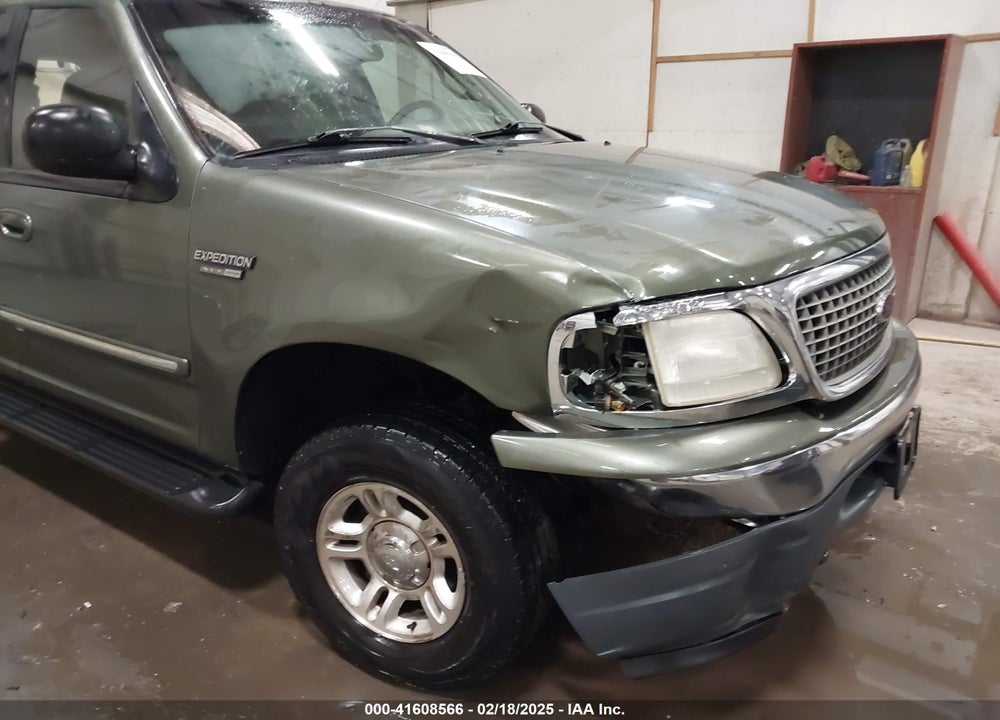 2001 FORD EXPEDITION XLT VIN: 1FMPU16L51LA68509