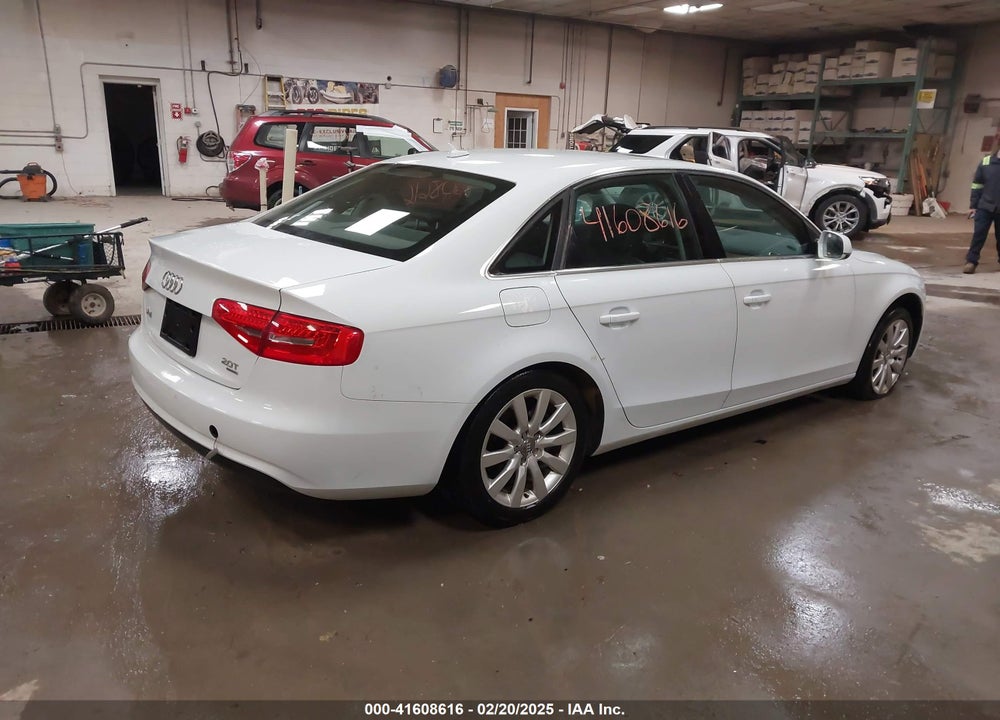 2013 AUDI A4 VIN: WAUBFAFLXDN033270