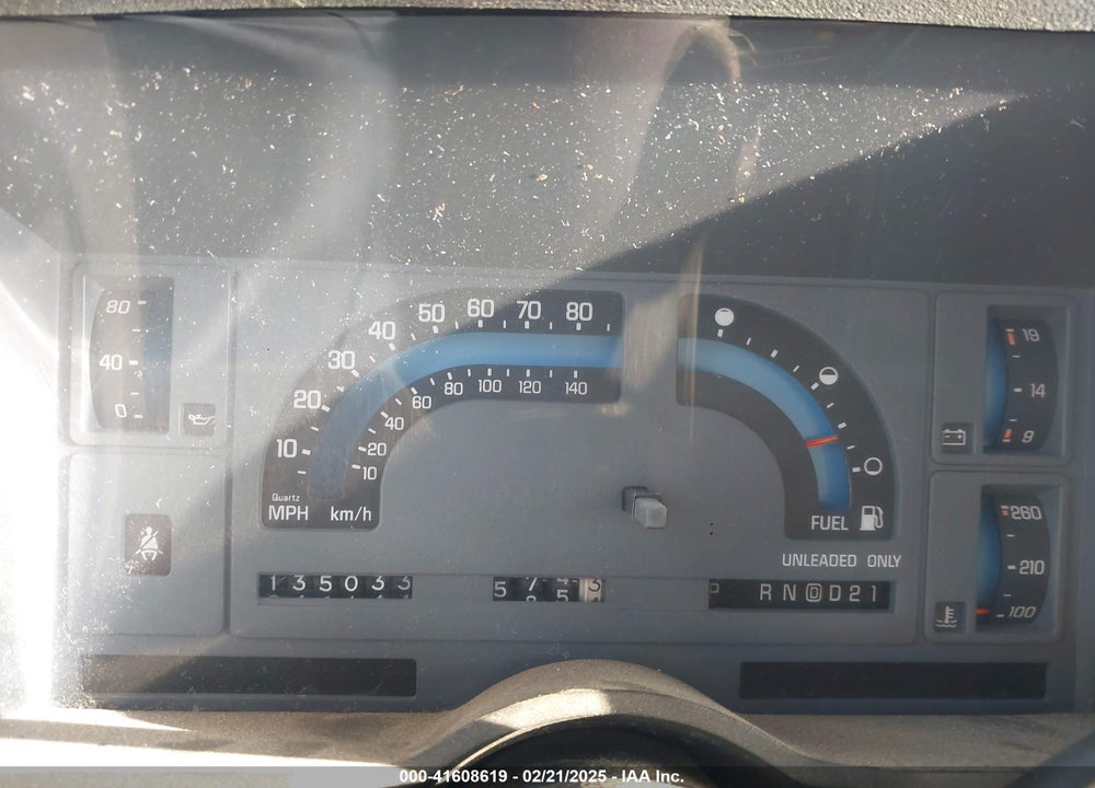 1989 GMC S15 JIMMY VIN: 1GKCT18Z0K0517111