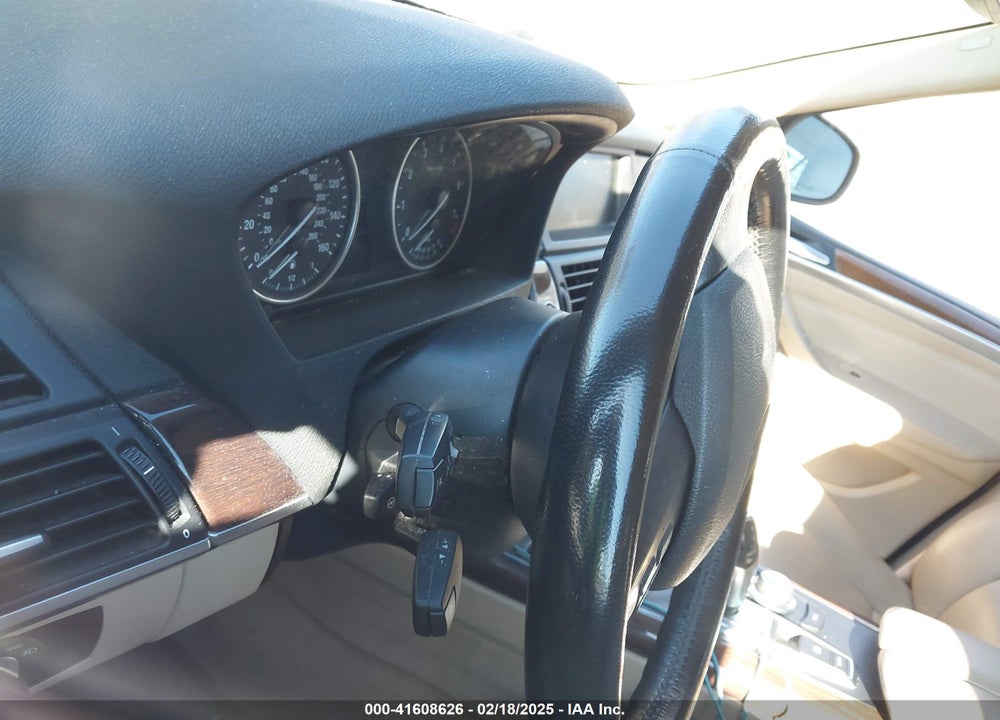 2009 BMW X5 VIN: 5UXFE43569L038613