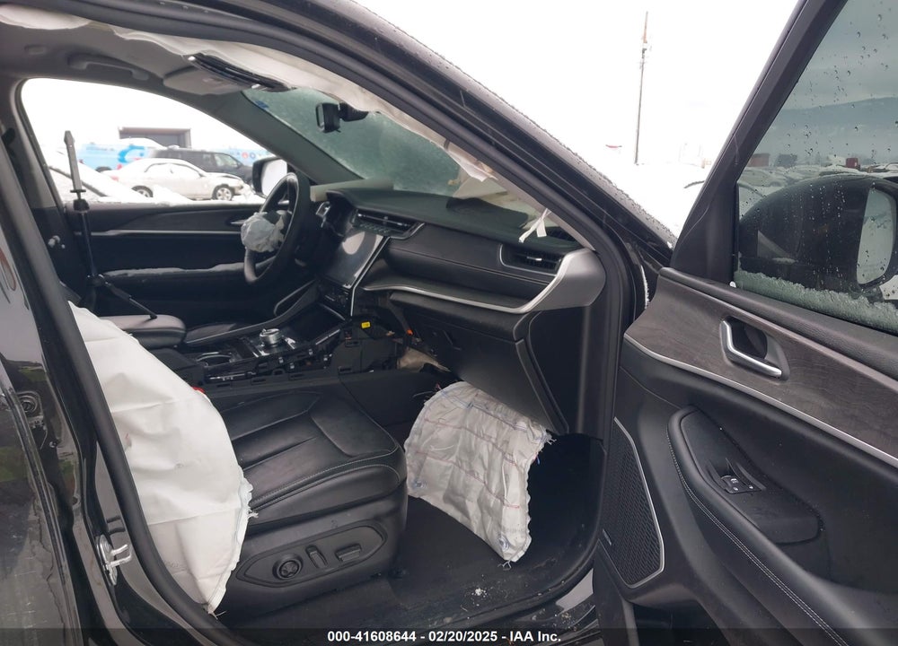 2022 JEEP GRAND CHEROKEE L VIN: 1C4RJKBGXN8514747
