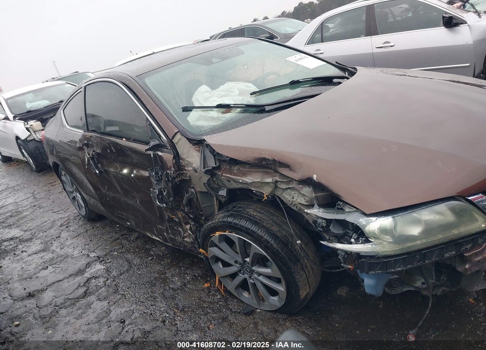 2014 HONDA ACCORD VIN: 1HGCT2B81EA008176
