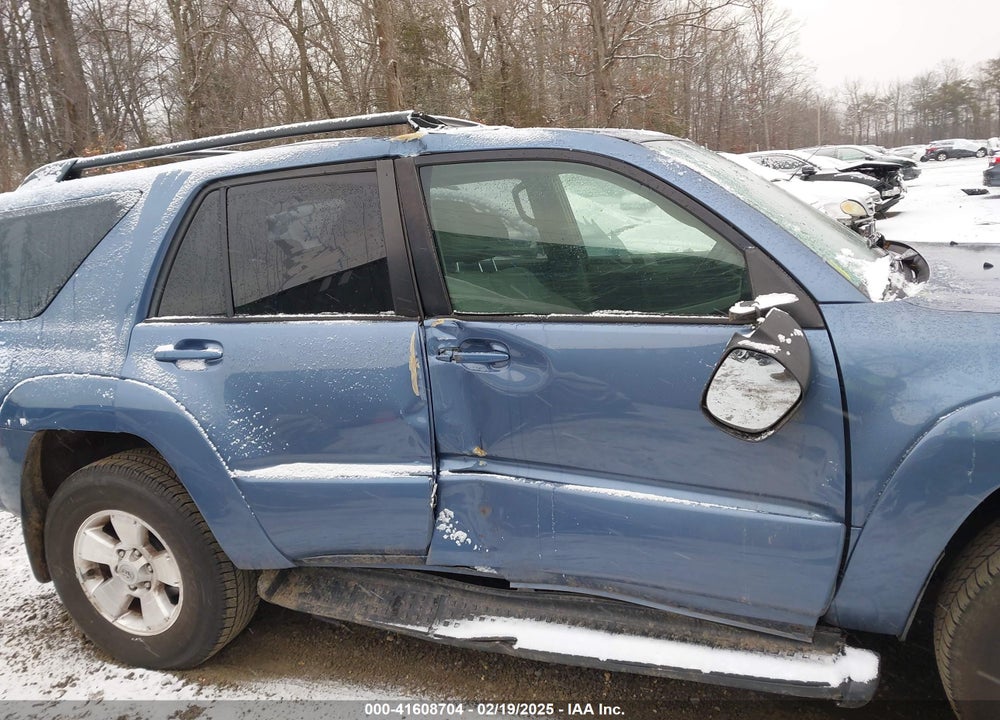 2005 TOYOTA 4RUNNER SR5 V6 VIN: JTEBU14RX50074427
