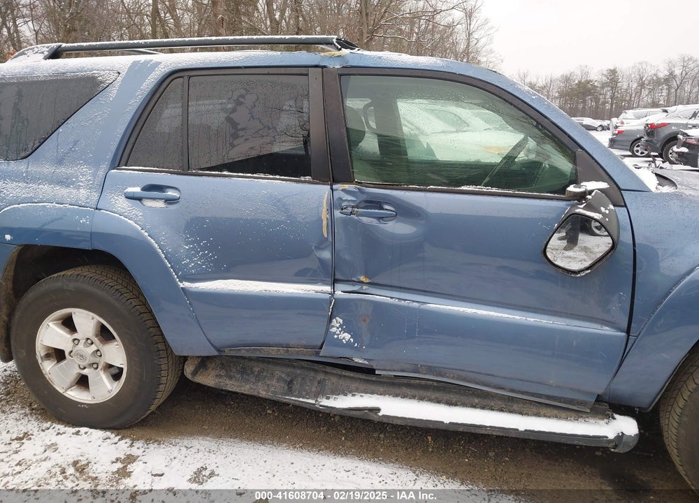 2005 TOYOTA 4RUNNER SR5 V6 VIN: JTEBU14RX50074427