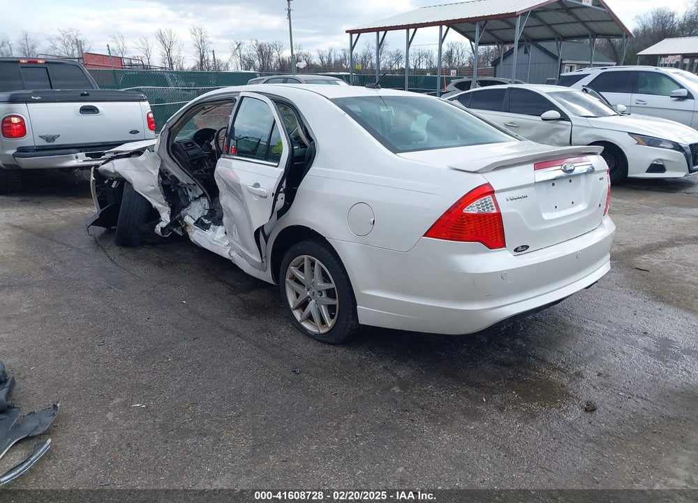 2011 FORD FUSION VIN: 3FAHP0JA6BR182270
