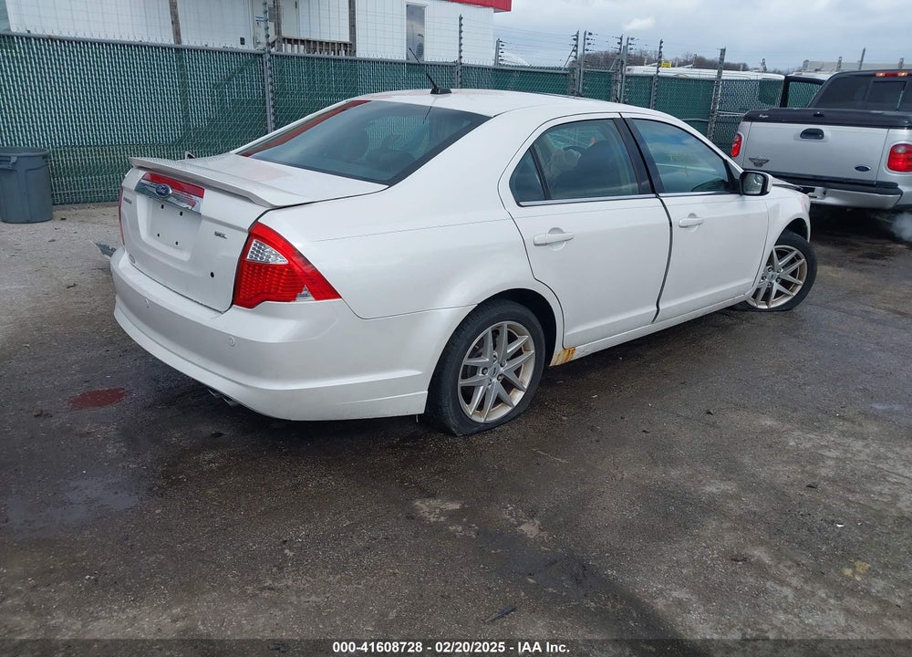 2011 FORD FUSION VIN: 3FAHP0JA6BR182270