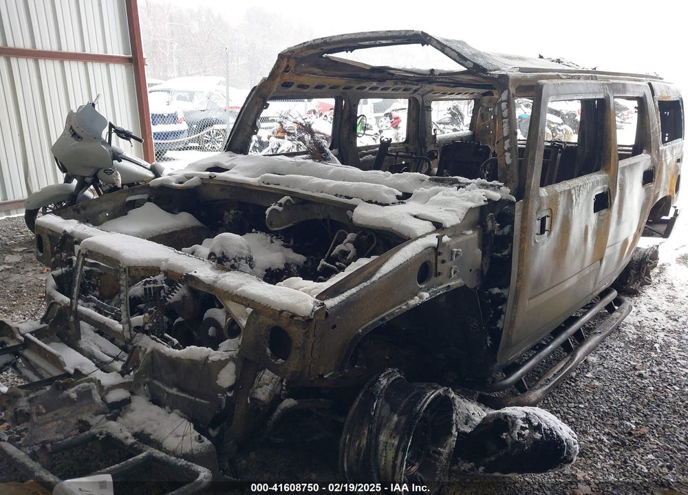 2003 HUMMER H2 VIN: 5GRGN23U43H144553