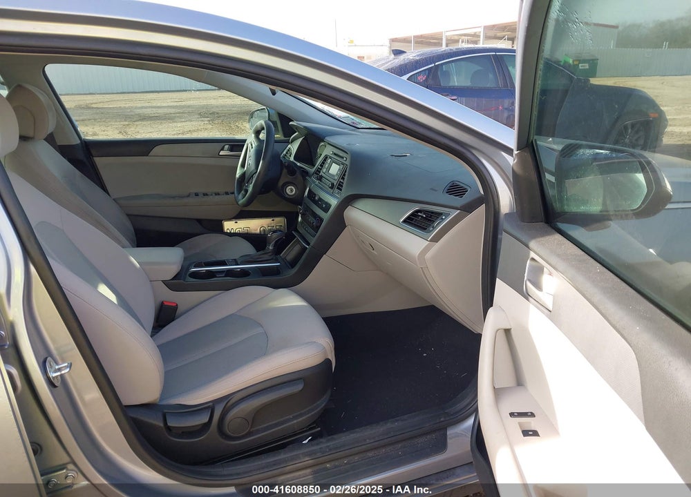 2017 HYUNDAI SONATA VIN: 5NPE24AF8HH491118