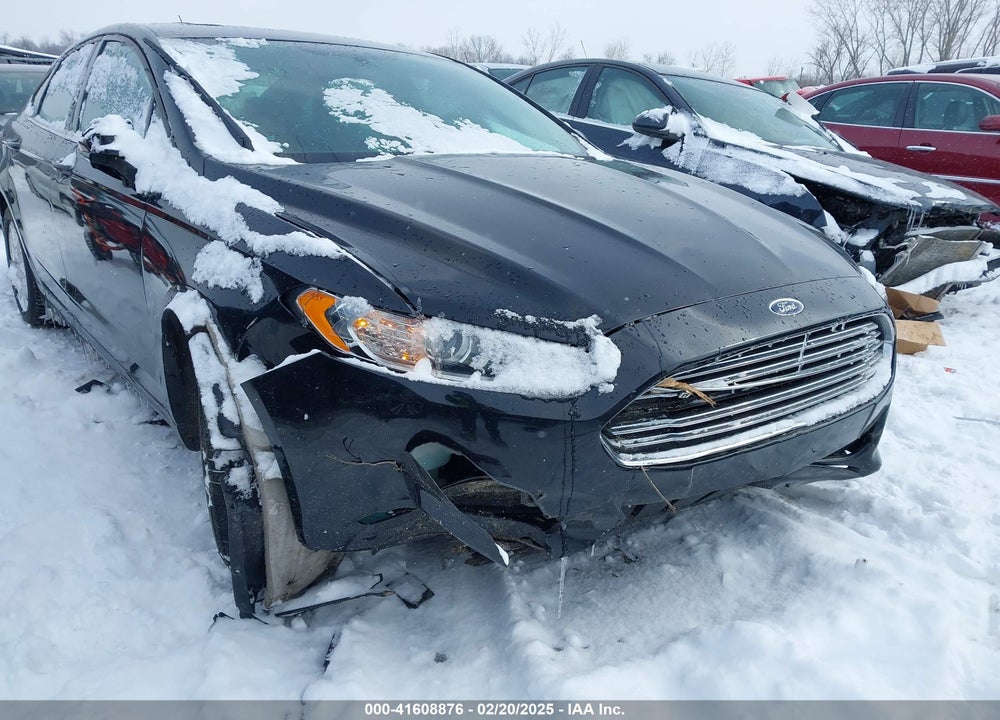 2016 FORD FUSION VIN: 3FA6P0H70GR140329