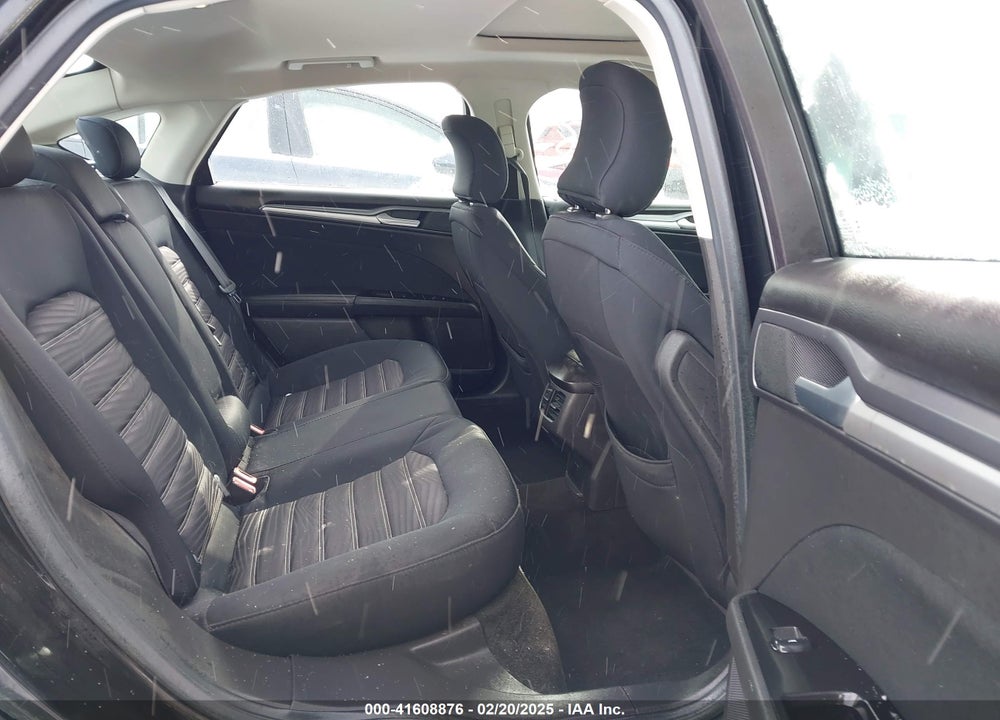 2016 FORD FUSION VIN: 3FA6P0H70GR140329