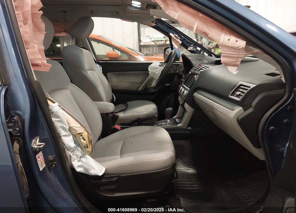2018 SUBARU FORESTER VIN: JF2SJAEC9JH614628