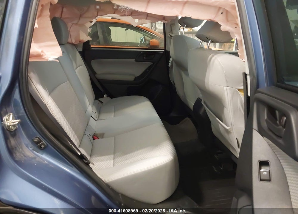 2018 SUBARU FORESTER VIN: JF2SJAEC9JH614628