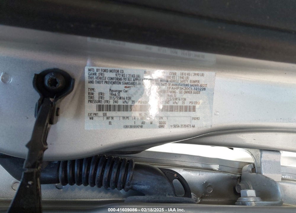 2012 FORD FOCUS VIN: 1FAHP3K20CL323228