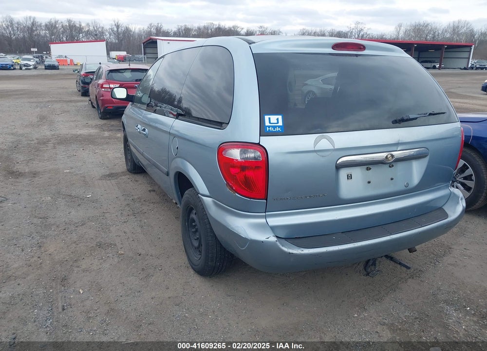 2005 CHRYSLER TOWN & COUNTRY VIN: 1C4GP45R05B438120