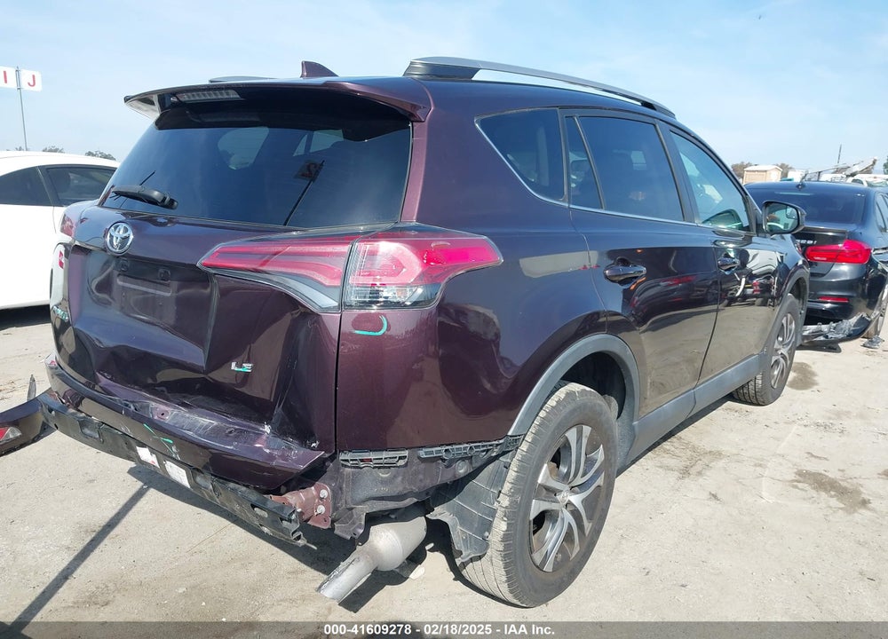 2018 TOYOTA RAV4 LE VIN: 2T3ZFREV5JW428769
