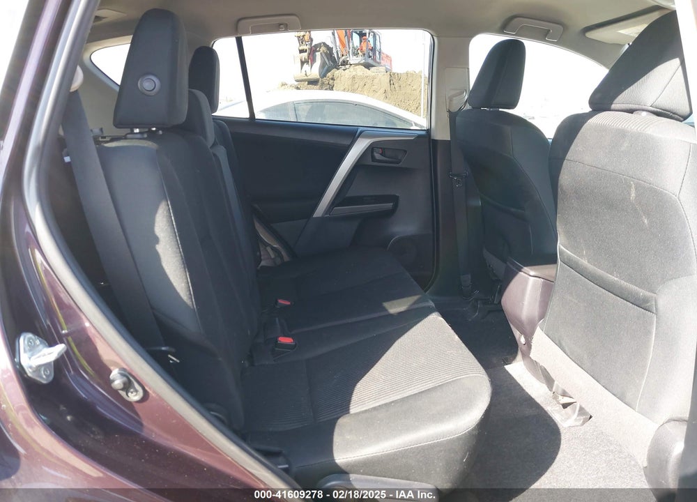 2018 TOYOTA RAV4 LE VIN: 2T3ZFREV5JW428769
