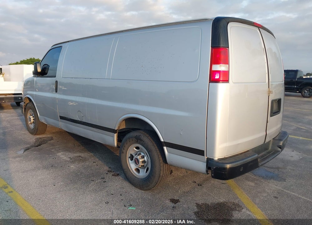 2017 GMC SAVANA 2500 WORK VAN VIN: 1GTW7AFG2H1335394