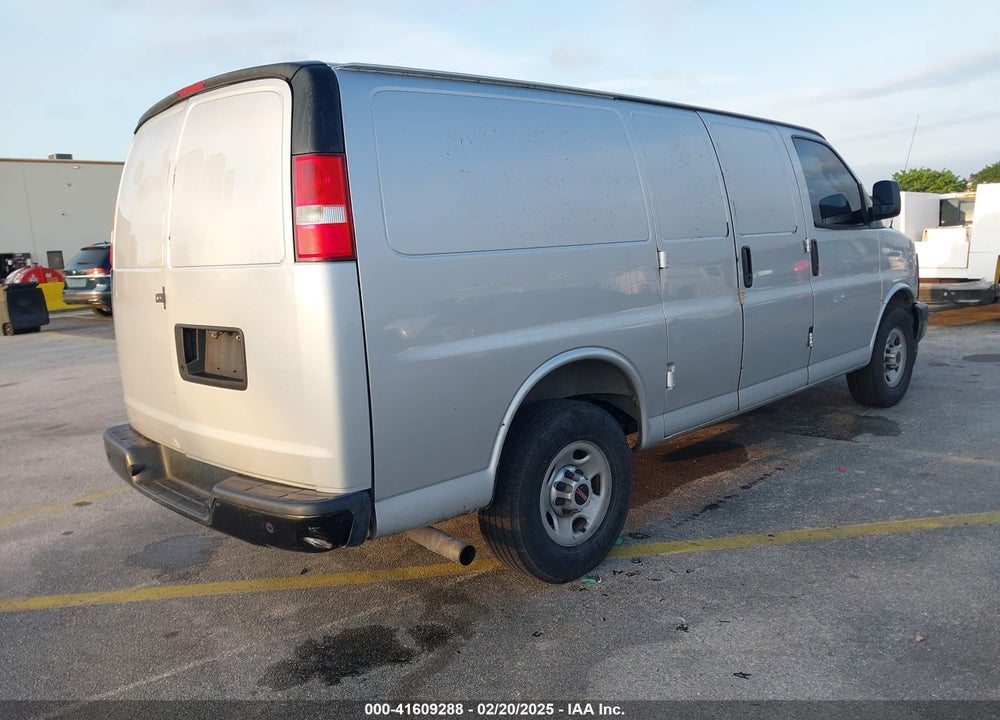 2017 GMC SAVANA 2500 WORK VAN VIN: 1GTW7AFG2H1335394
