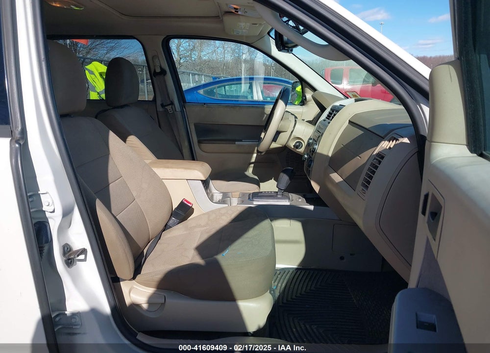 2011 FORD ESCAPE XLT VIN: 1FMCU0D72BKC35415