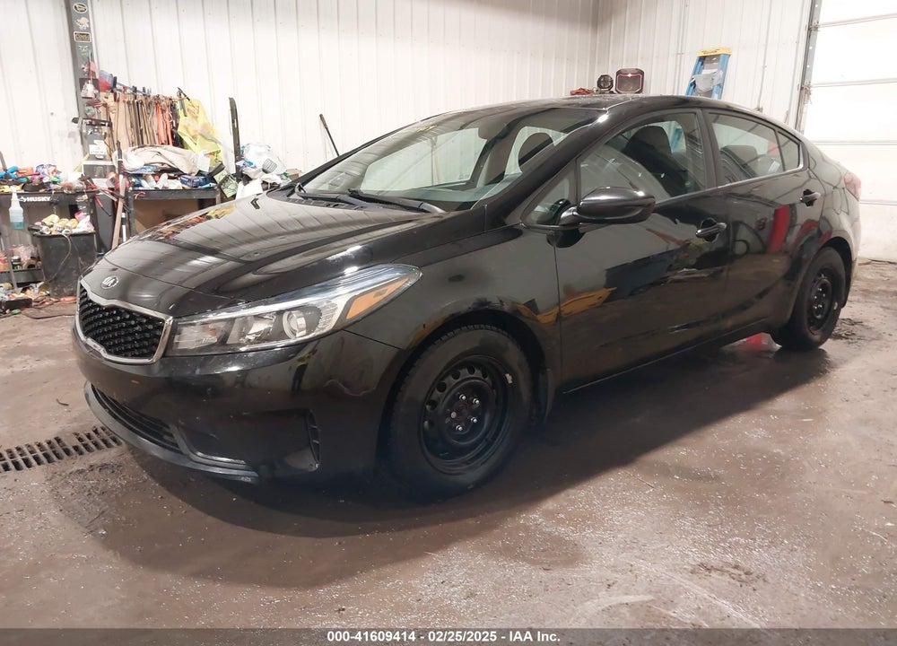 2017 KIA FORTE VIN: 3KPFL4A77HE091372