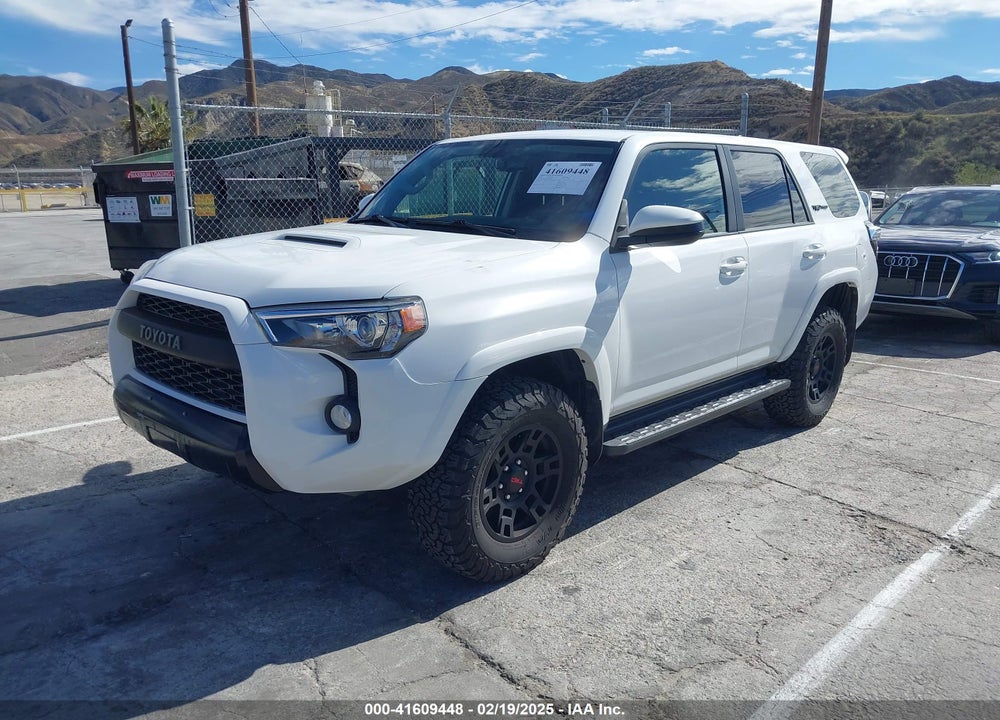 2018 TOYOTA 4RUNNER VIN: JTEBU5JRXJ5484802