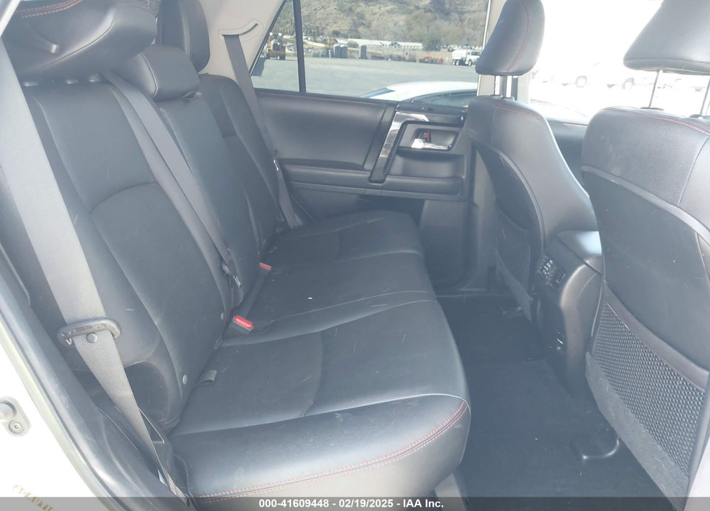 2018 TOYOTA 4RUNNER VIN: JTEBU5JRXJ5484802