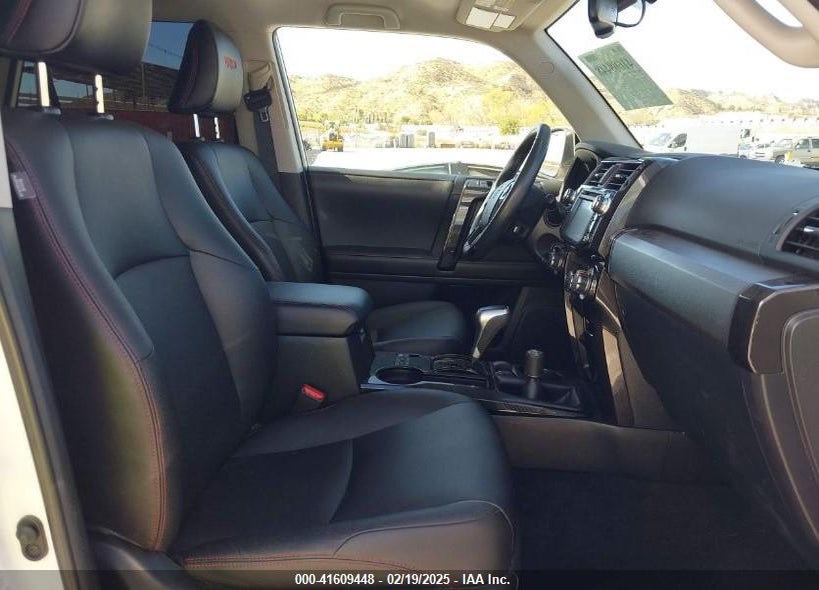 2018 TOYOTA 4RUNNER VIN: JTEBU5JRXJ5484802