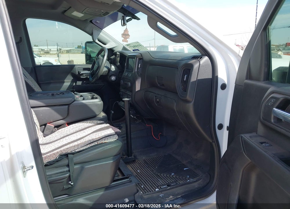 2022 CHEVROLET SILVERADO 2500HD 4WD DOUBLE CAB STANDARD BED WT VIN: 1GC5YLE73NF286095