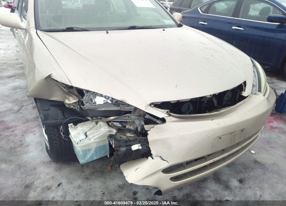 2004 TOYOTA CAMRY LE VIN: 4T1BE30K74U790548