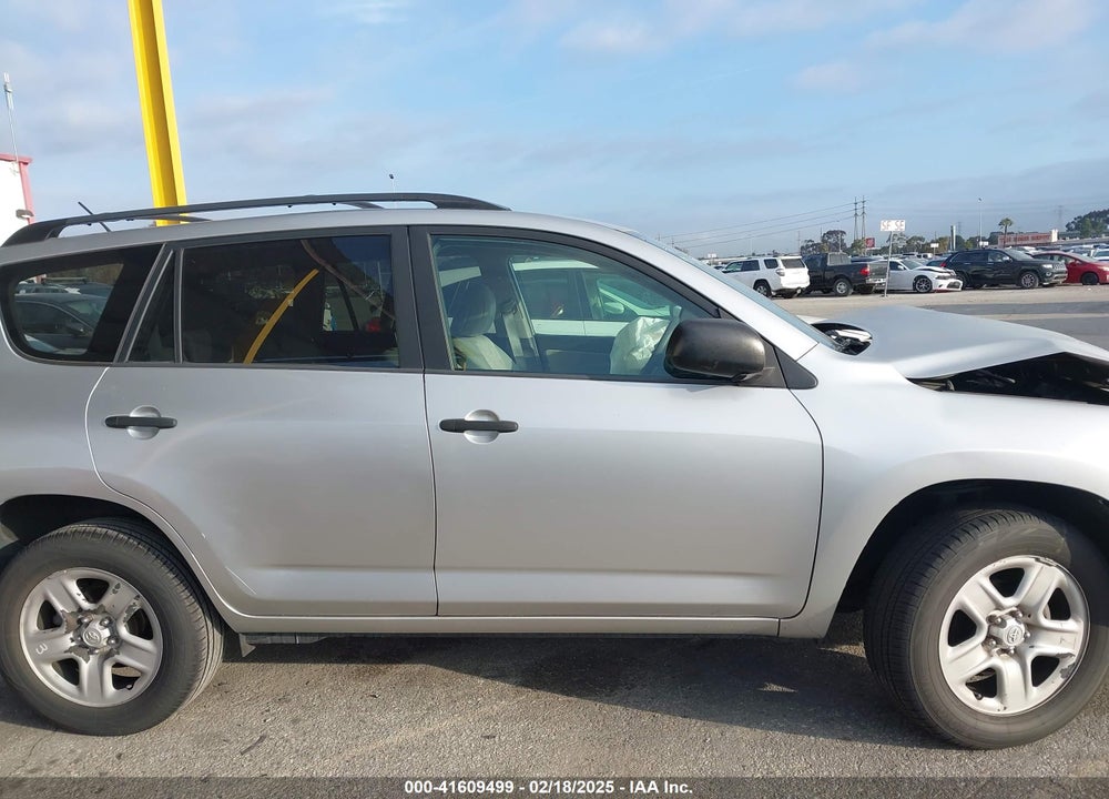 2011 TOYOTA RAV4 VIN: 2T3ZF4DV0BW063083