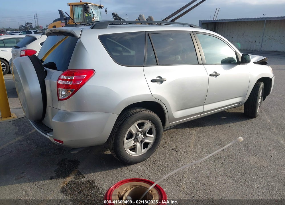 2011 TOYOTA RAV4 VIN: 2T3ZF4DV0BW063083