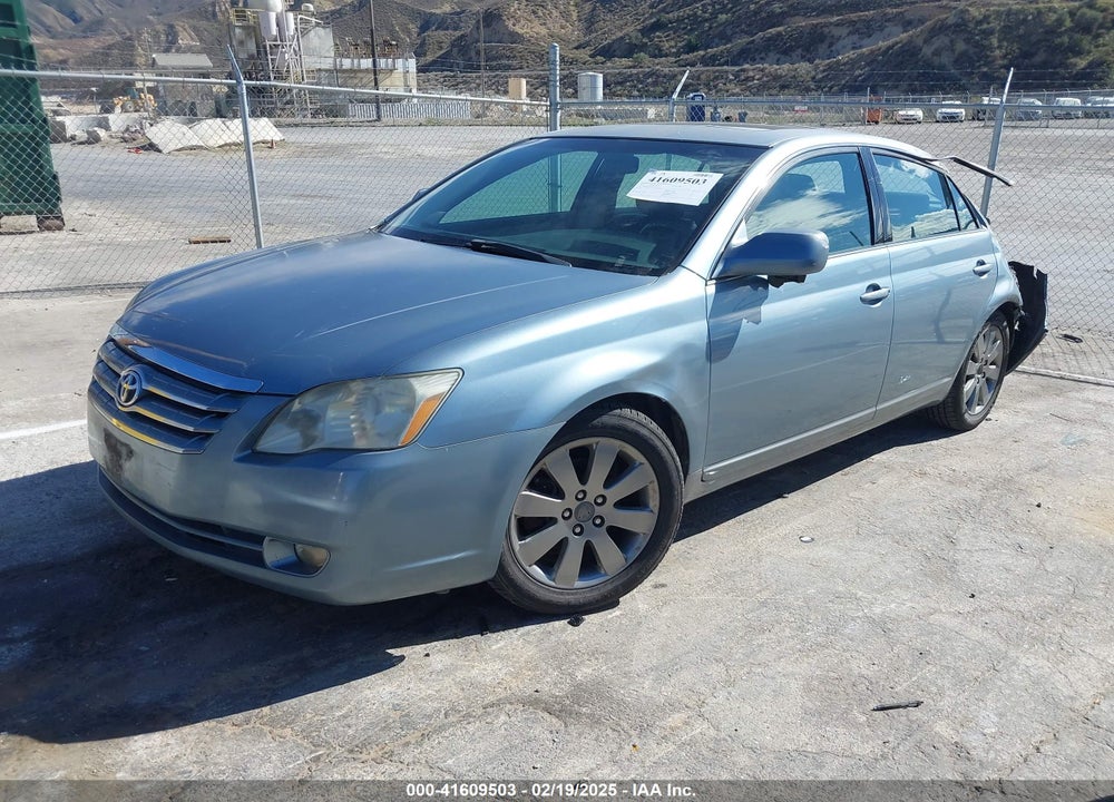 2005 TOYOTA AVALON TOURING VIN: 4T1BK36B45U056421