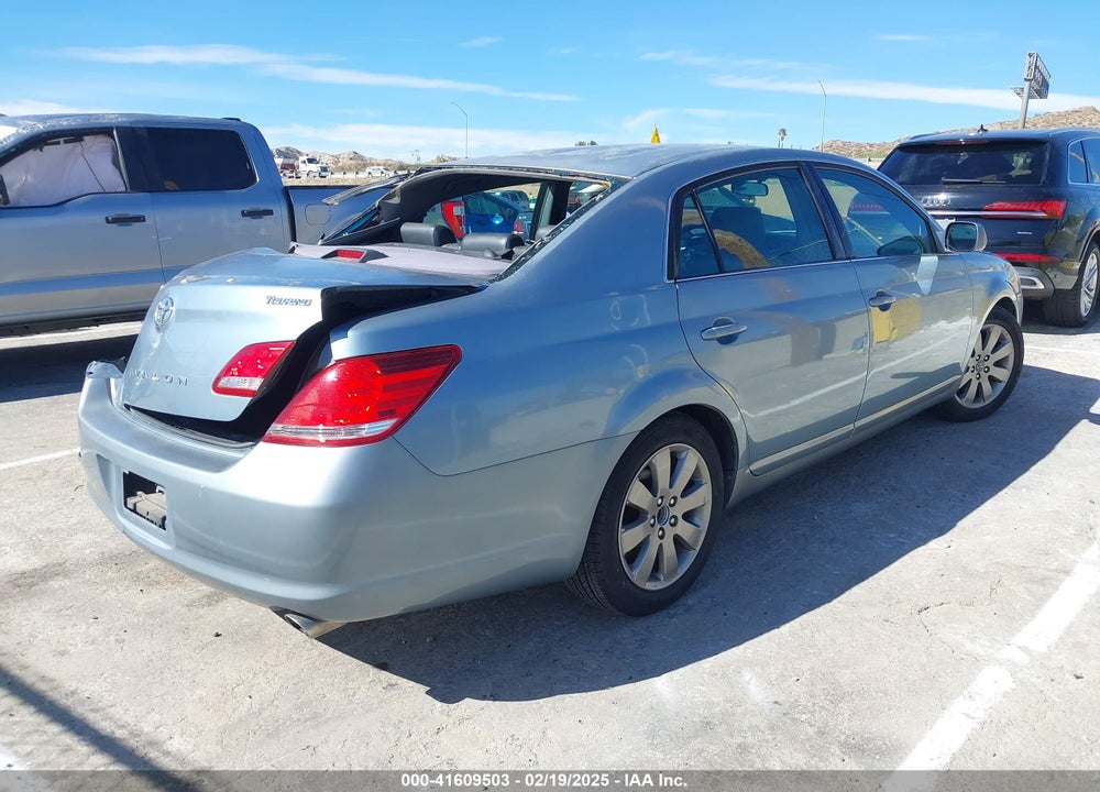 2005 TOYOTA AVALON TOURING VIN: 4T1BK36B45U056421