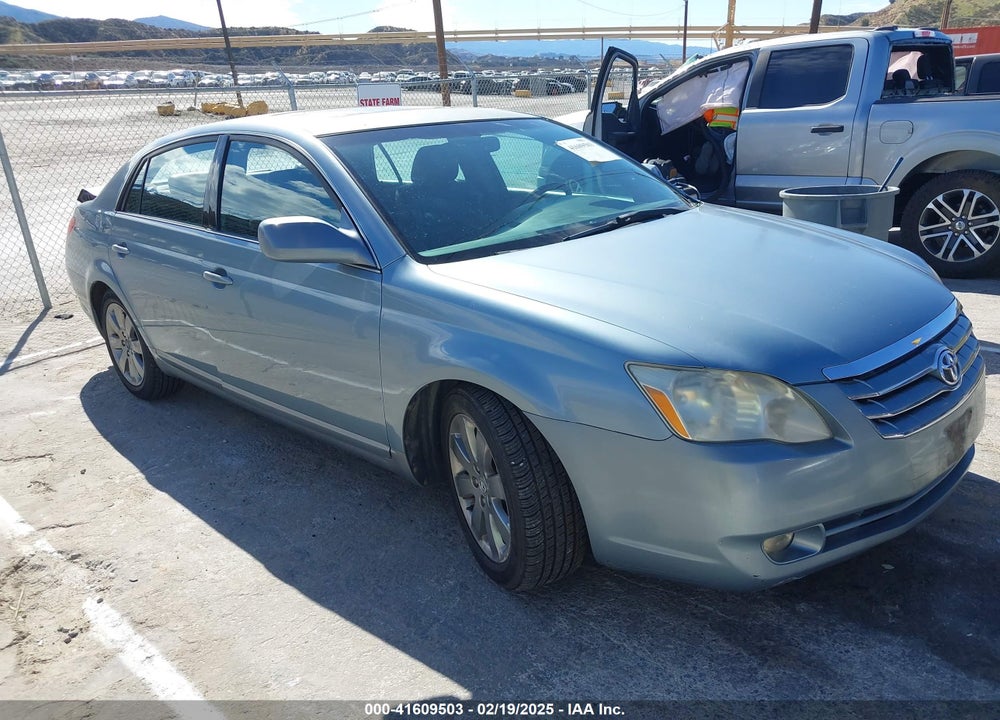 2005 TOYOTA AVALON TOURING VIN: 4T1BK36B45U056421