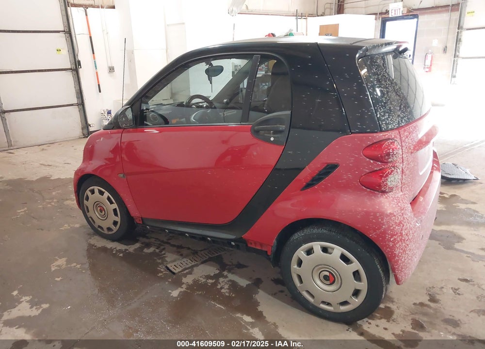 2012 SMART FORTWO VIN: WMEEJ3BAXCK572066