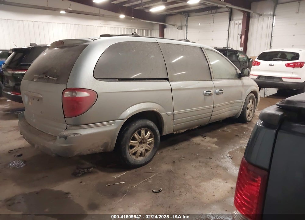 2005 CHRYSLER TOWN & COUNTRY TOURING VIN: 2C8GP54L95R372217
